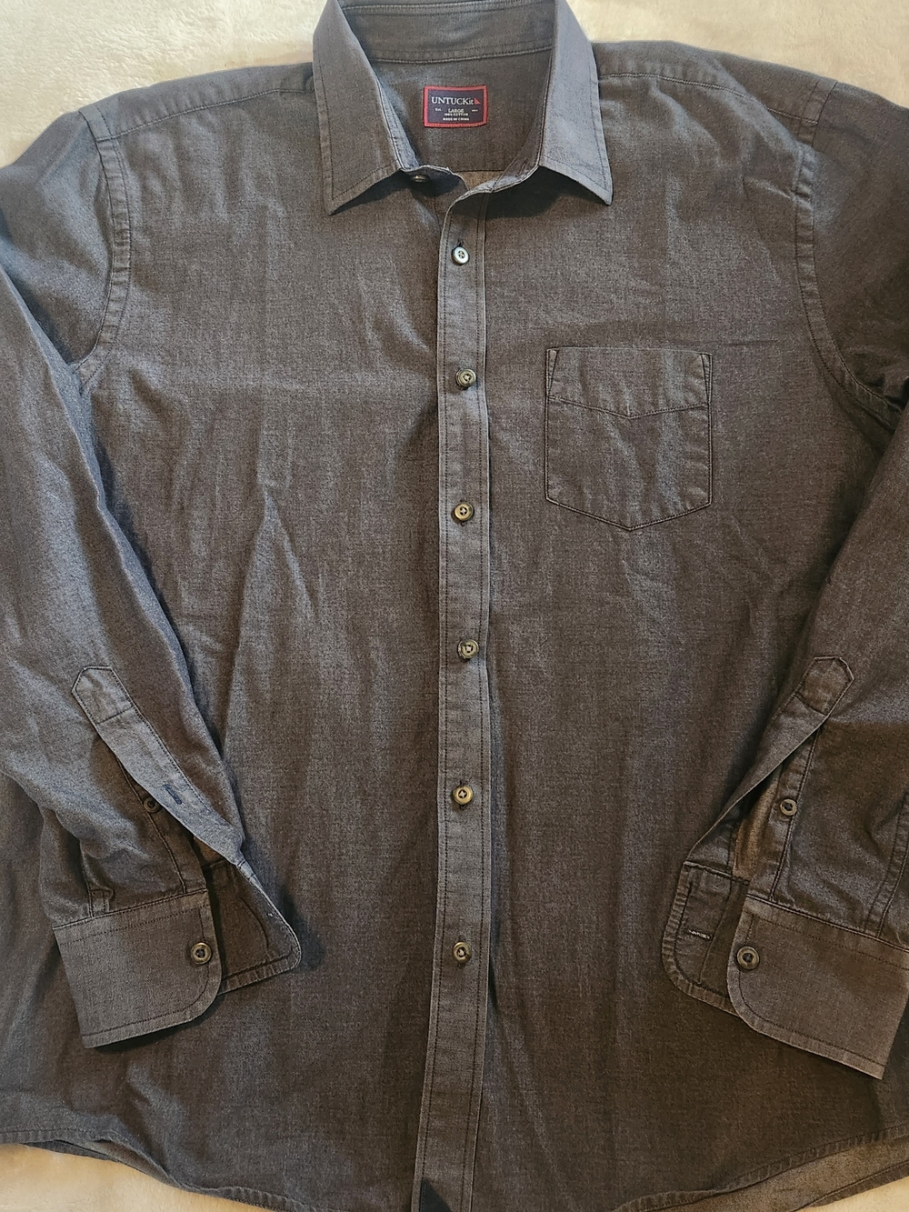 Untuckit Long Sleeve Button-Up Shirt in Charcoal Gray Size L